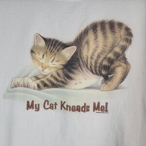 My‎ Cat Kneads Me Tiger Cat Graphic T-Shirt Funny Cat Lover Novelty Tee XL White